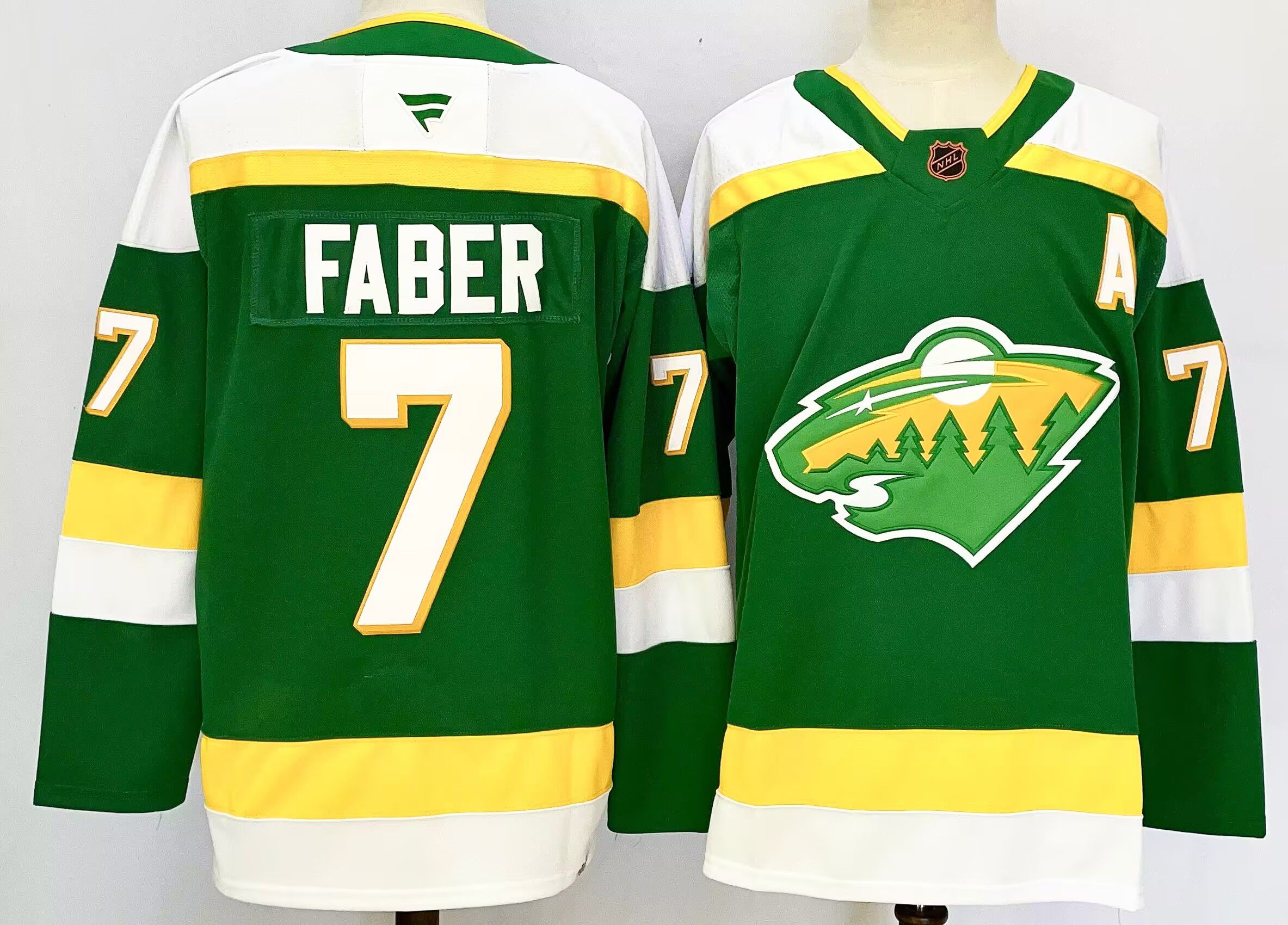 Men Minnesota Wild #7 Faber Green 2025 Home Premier Player NHL Jersey style 1->minnesota wild->NHL Jersey